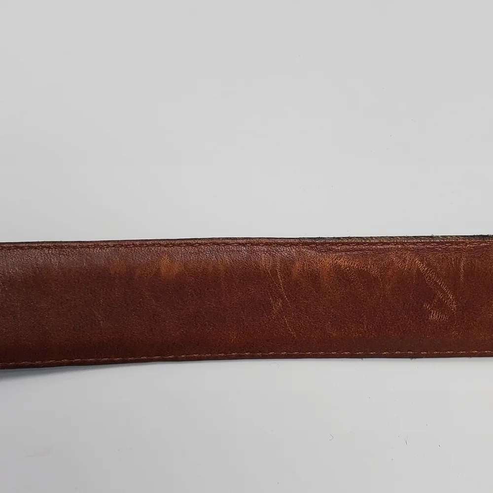 COACH BLACK LEATHER BELT GOLD BUCKLE MEN SIZE 40 CLASSIC MENSWEAR BUSINESS WORK